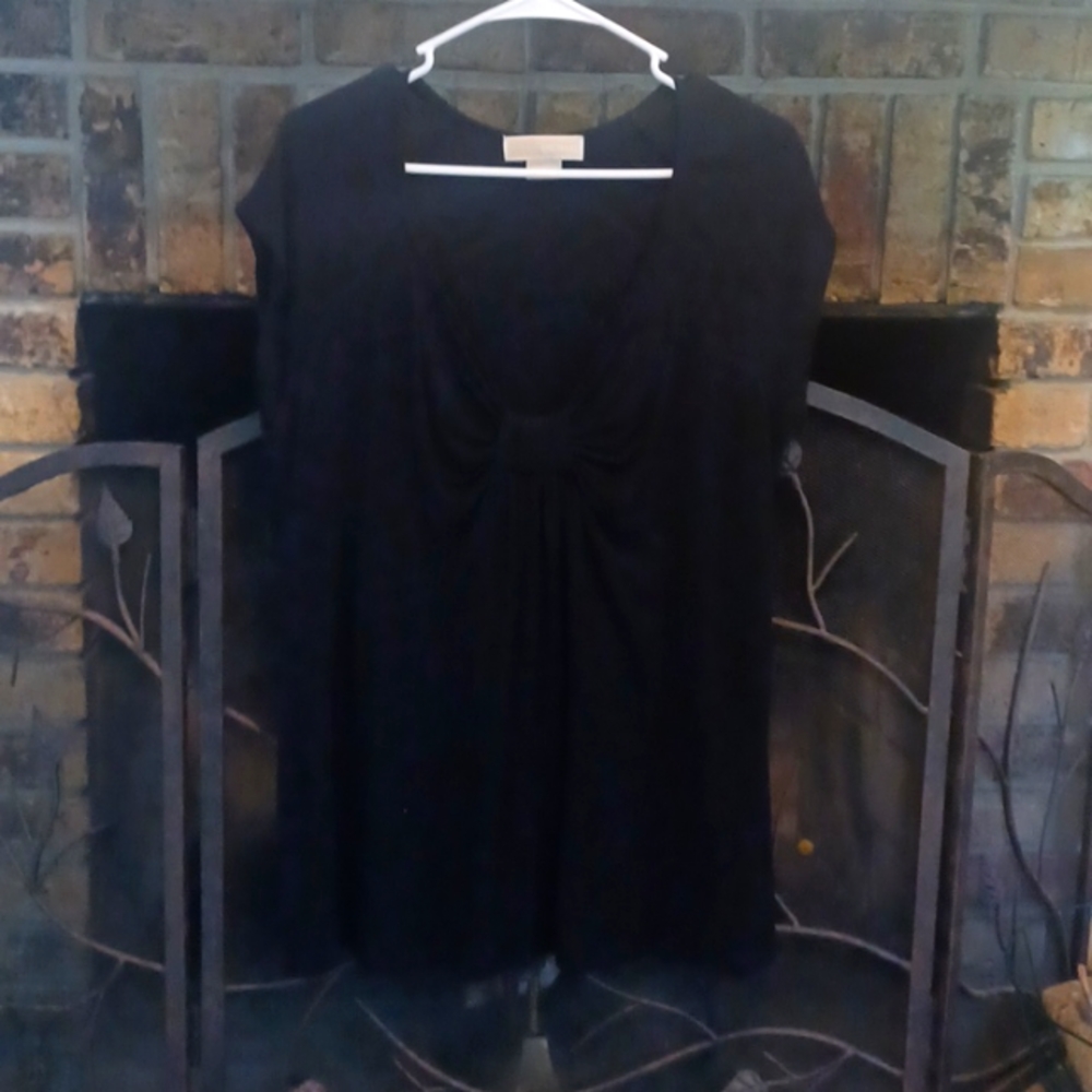 Micheal Kors top